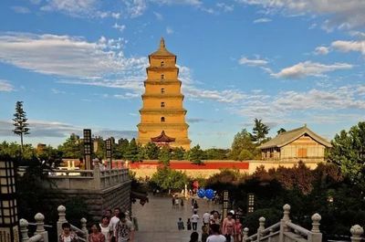 西安曲江文化旅游股份旗下大雁塔、樓觀道和海洋館聯合招聘公告